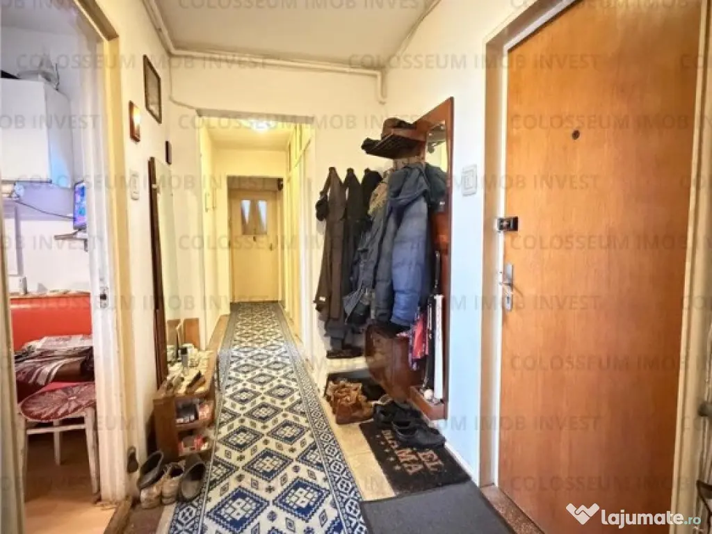 Apartament 3 camere, decomandat - zona Astra