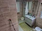 Casa ideal 2 familii, Ovidiu zona primarie. 