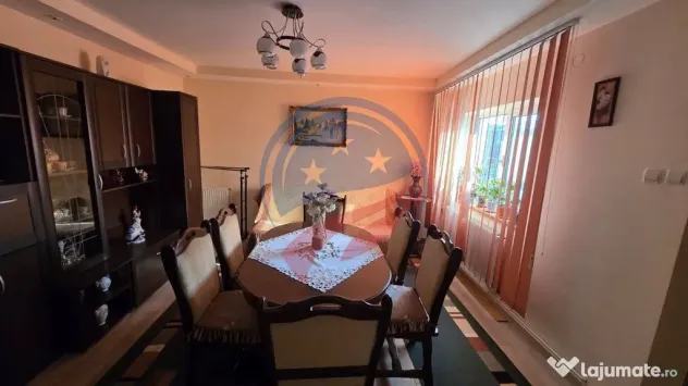 Casă primitoare, excelent poziționată, ideală pentru ...
