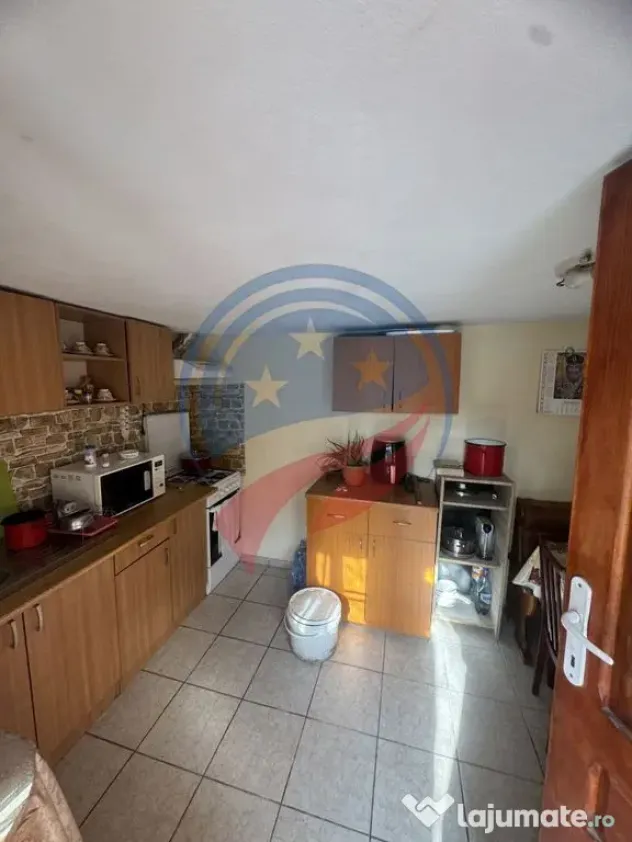 Casă primitoare, excelent poziționată, ideală pentru ...