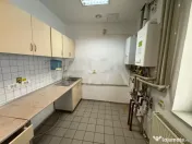 Spatiu comercial Bdul Timisoara 250mp 