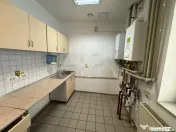 Spatiu comercial Bdul Timisoara 250mp 