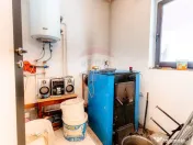 Casă de vânzare P+1 – 245 mp utili, teren 1.240 mp ??... 