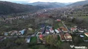 Casă si teren de vânzare in Leresti la super preț
