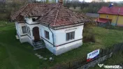 Casă si teren de vânzare in Leresti la super preț