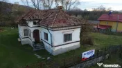 Casă si teren de vânzare in Leresti la super preț