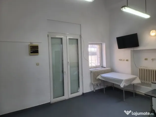Inchiriez apartament 2 camere + 2 bai pentru muncitori,