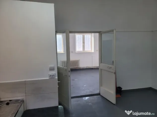 Inchiriez apartament 2 camere + 2 bai pentru muncitori,