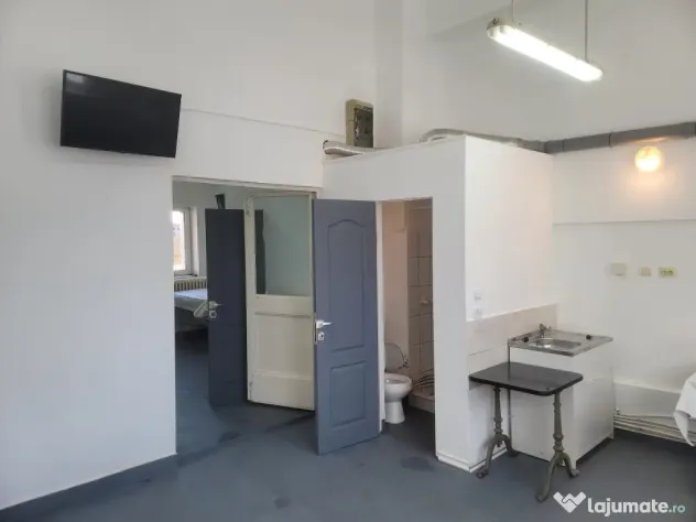 Inchiriez apartament 2 camere + 2 bai pentru muncitori,