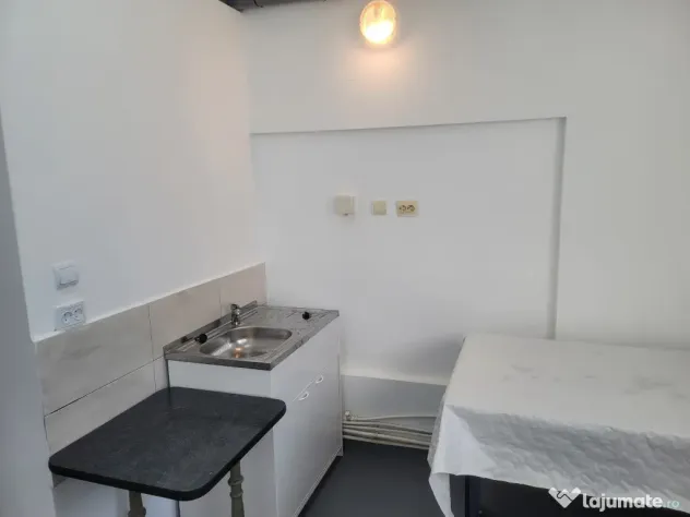 Inchiriez apartament 2 camere + 2 bai pentru muncitori,