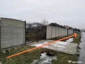 Teren intravilan, 1310 mp, stradal,construcție demolabila, 
