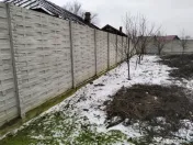 Teren intravilan, 1310 mp, stradal,construcție demolabila, 