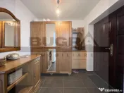 Casa individuala, 4 camere, 150mp utili, garaj, Chinteni 