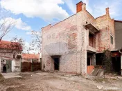 Casă cu teren de 500 mp, situată pe strada Transilvaniei 