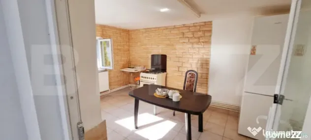 Casa pe plan parter, 4 camere, teren 400 mp, Popoveni - Craiova (Dolj)