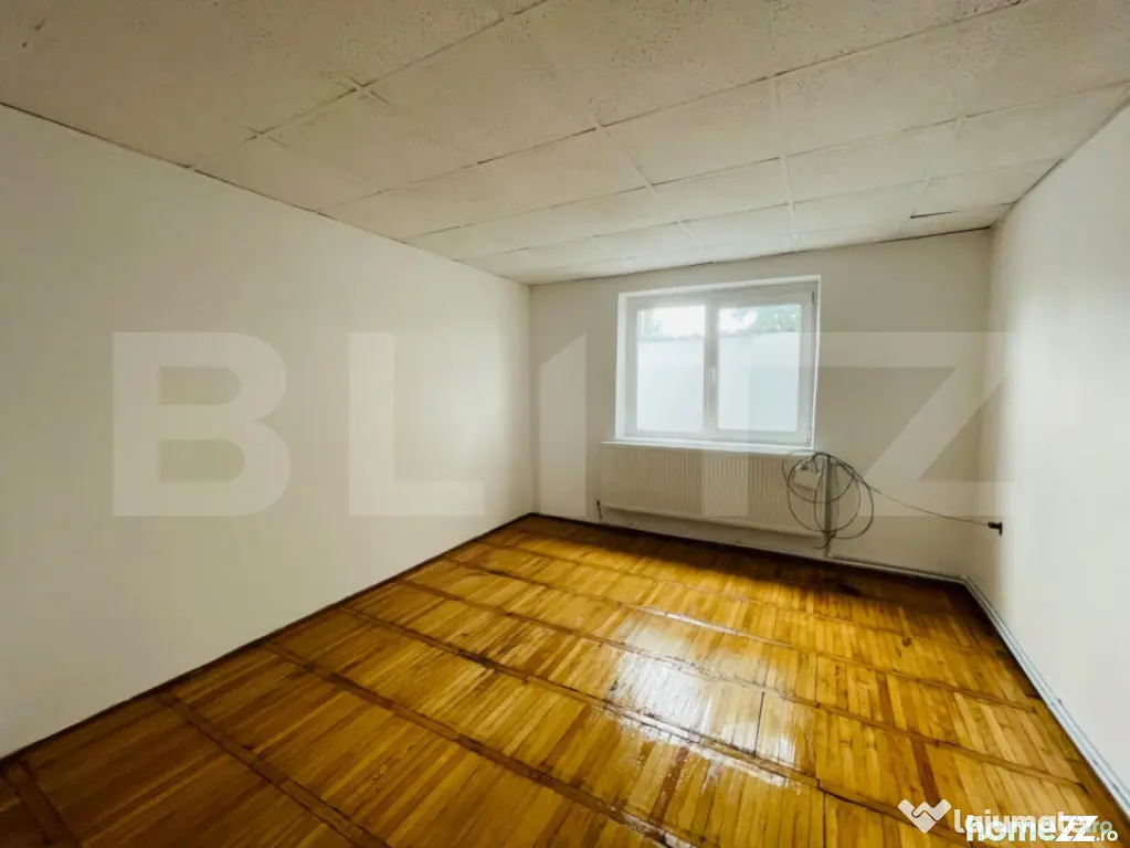 Casa pe plan parter, 4 camere, teren 400 mp, Popoveni - Craiova (Dolj)