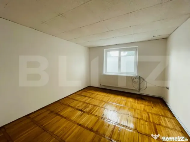 Casa pe plan parter, 4 camere, teren 400 mp, Popoveni - Craiova (Dolj)