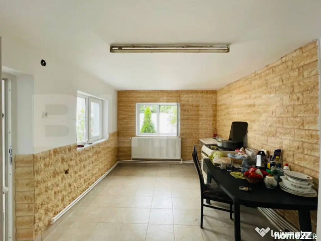 Casa pe plan parter, 4 camere, teren 400 mp, Popoveni - Craiova (Dolj)