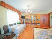 Casă cu 4 camere din cărămidă, de vânzare în zona B... 