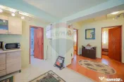 Casă cu 4 camere din cărămidă, de vânzare în zona B...