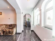 Casă / Vilă de vânzare Picior de Munte, Dambovita 