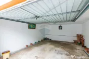 Casă / Vilă de vânzare Picior de Munte, Dambovita 