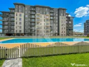 Apartament nou cu grădină 50mp, piscină și 3 locuri parc 