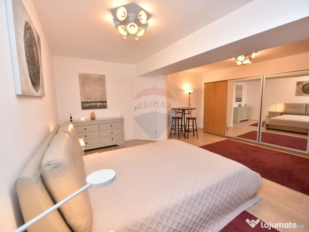 Inchiriere Apartament premium 3 camere 114mp, parcare Pia...