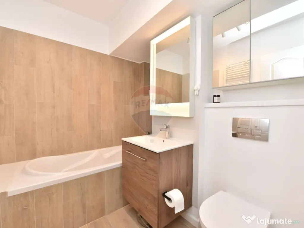 Inchiriere Apartament premium 3 camere 114mp, parcare Pia...