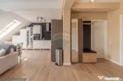 Apartament 3 camere de vanzare Bună Ziua str. Costache N... 