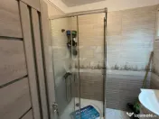 2 cam decomandat - Piata Progresului - Ghimpati 