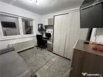 Apartament cu 2 camere decomandate si pivnita zona Terezian