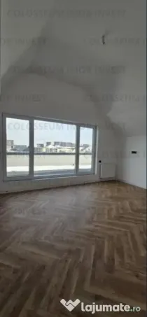 Apartament 3 camere, decomandat - zona Tractorul