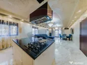 Casă de lux , finisaje premium, piscină, curte amenajat... 