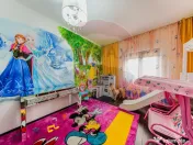 Casă de lux , finisaje premium, piscină, curte amenajat... 