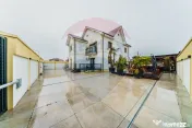 Casă de lux , finisaje premium, piscină, curte amenajat... 