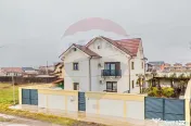 Casă de lux , finisaje premium, piscină, curte amenajat... 
