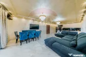 Casă de lux , finisaje premium, piscină, curte amenajat... 