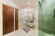 Casă de lux , finisaje premium, piscină, curte amenajat... 