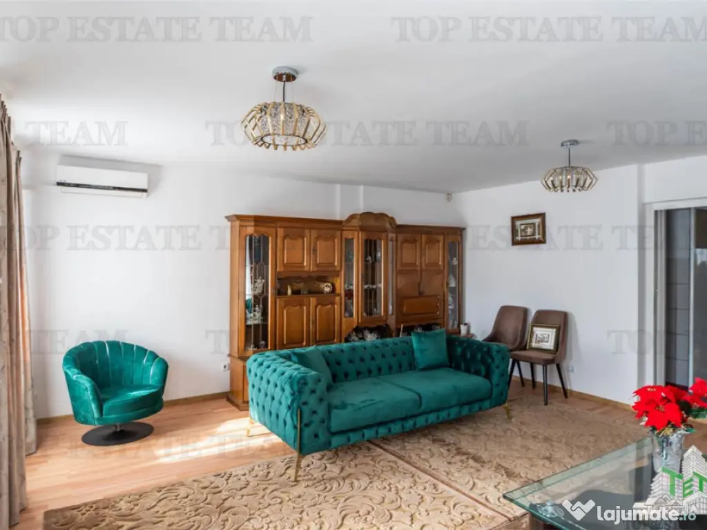 Vila moderna, structura din beton - Piata Muncii | Pretabila