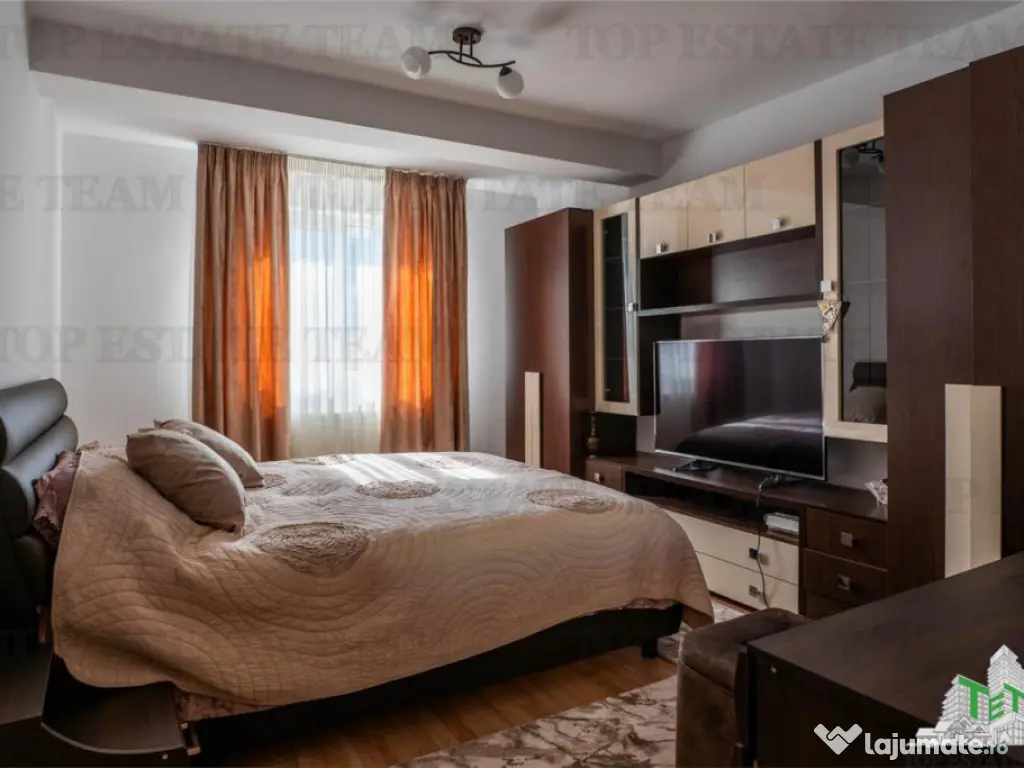 Vila moderna, structura din beton - Piata Muncii | Pretabila