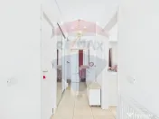 Casa familiala 5 camere, 4 bai, complex nou, Otopeni 