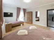 VILA DE INCHIRIAT | 11 CAMERE | 650 MP | ORADEA | BIHOR 