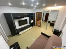 Decomandat, loc parcare,pivnita, zona Grivitei, Brasov.