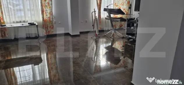 Spațiu comercial de închiriat – Ideal clinică medical?