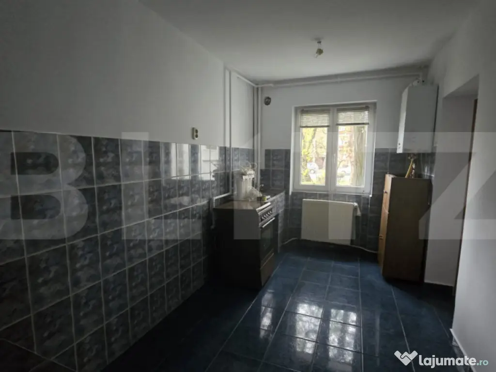 Apartament 3 camere, 62 mp, zona Careiului