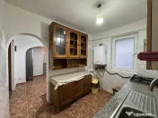 2 cam,decom,parter cu balcon,53 mp,Primaverii,pretabil sp.comercial 