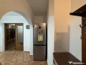 2 cam,decom,parter cu balcon,53 mp,Primaverii,pretabil sp.comercial 