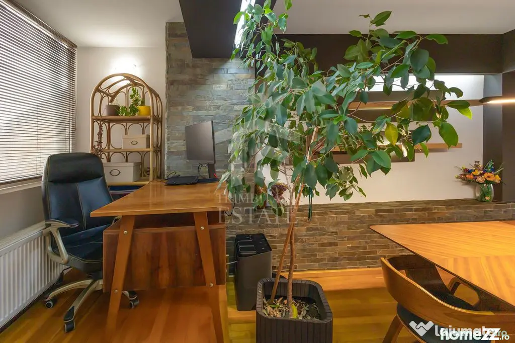 Apartament doua niveluri | 139 mp si terasa | 4 camere | ...