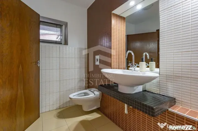 Apartament doua niveluri | 139 mp si terasa | 4 camere | ...